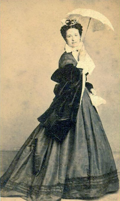 Women’s roles and wardrobe in the Civil War